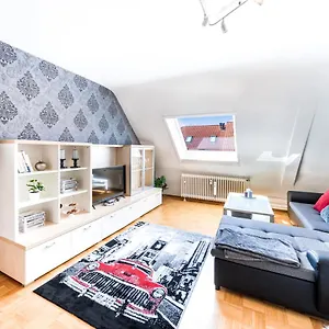  Apartment Mitten Im Herzen Von / Familienfreundlich / 80m²