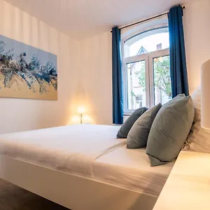  Apartment Euphoras - Geschmackvolles In
