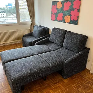 Deutz Apartment Köln